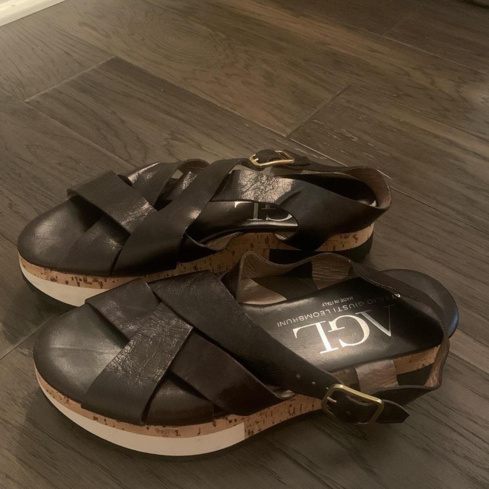 Attilio Giusti Leombruni platform sandals